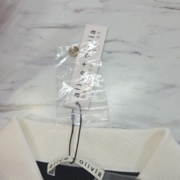 Alice + Olivia Womens Polo in Black and Cream - Picture 6 of 11